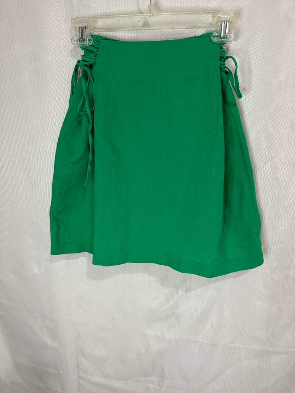 Zara Women’s Green Side-Tie Skirt